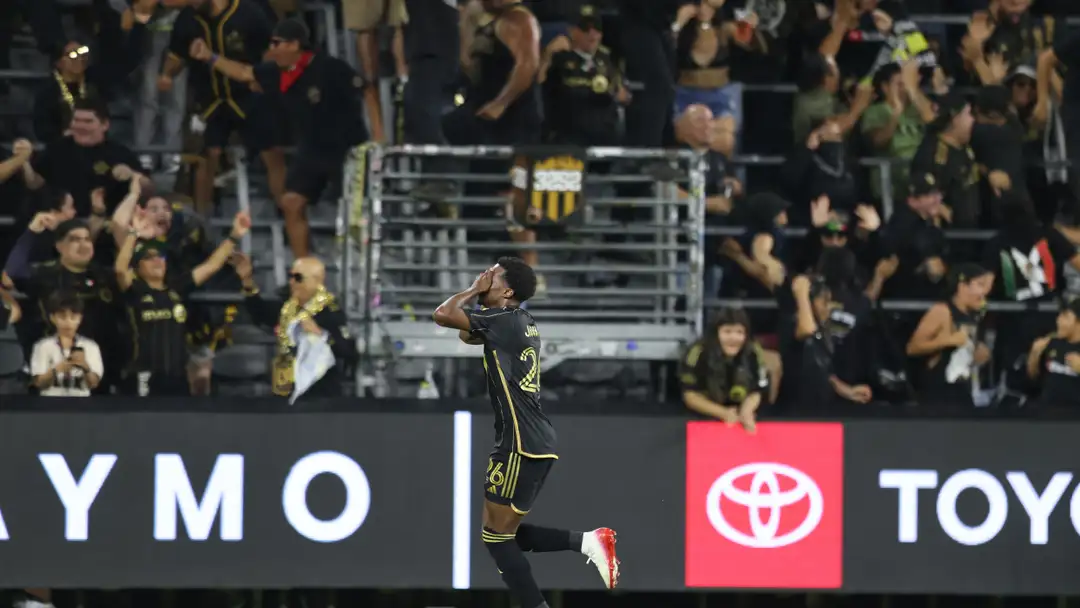 FAKTA MENGEJUTKAN! Terlahir Kembali di LAFC, Ledakan Gol Dilrosun Jadi Parlay Kemenangan Paling Instan