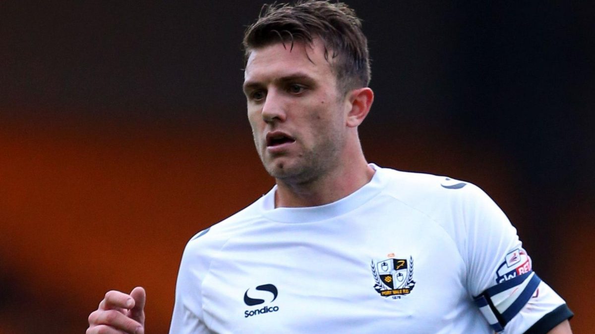 Doug Loft, Eks Kapten Port Vale, Meninggal di Usia 39
